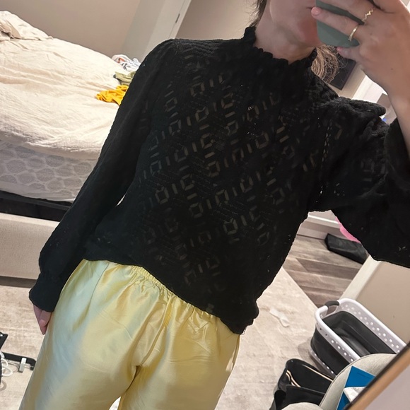 Sezane Black Lace Shona Top - Picture 10 of 11